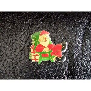 Lounging Santa Christmas Pin Vintage Fun Design Relaxed